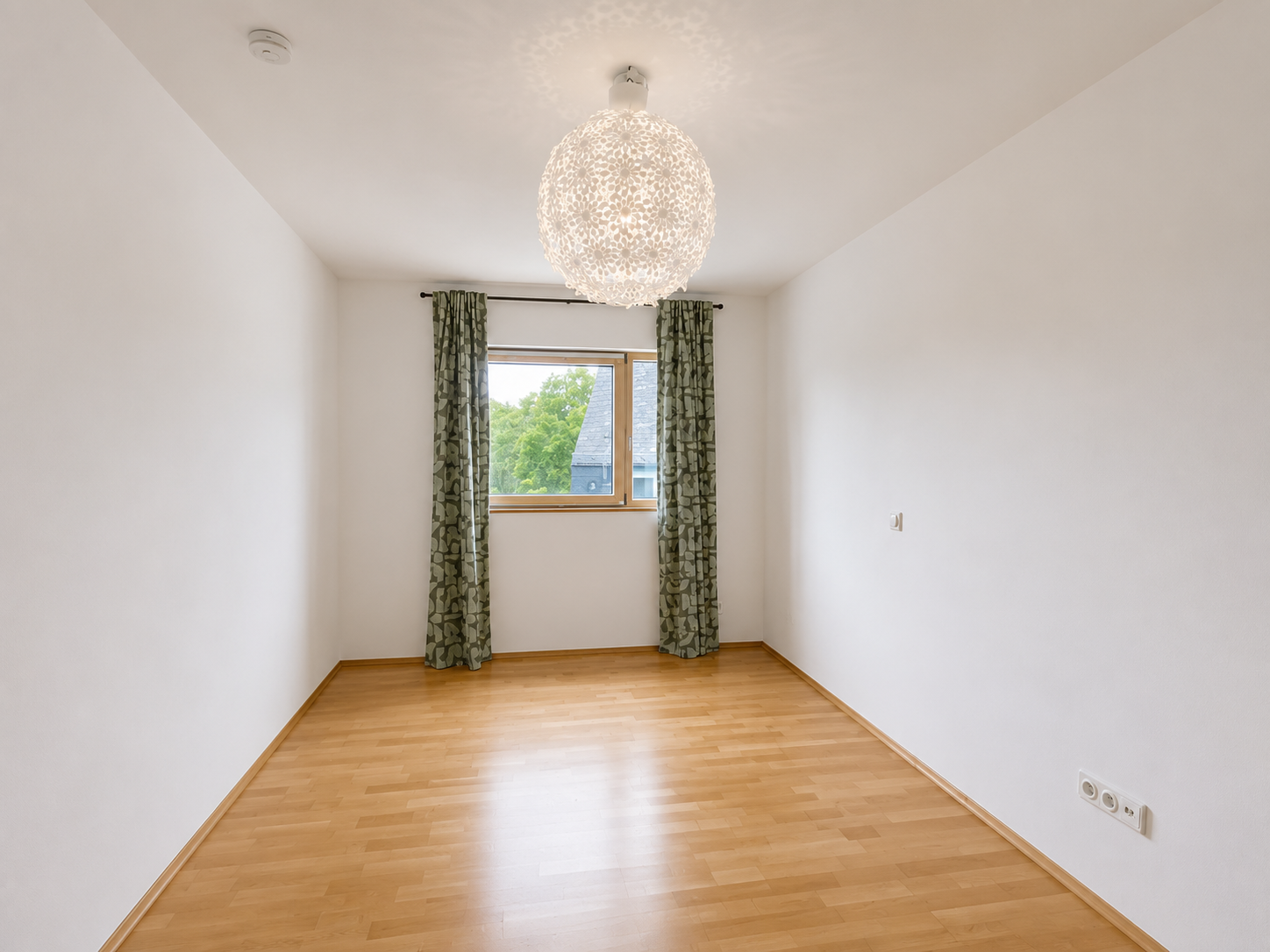 spacious, quiet apartment on 2 floors - next to Kurpark in Wiesbaden 8