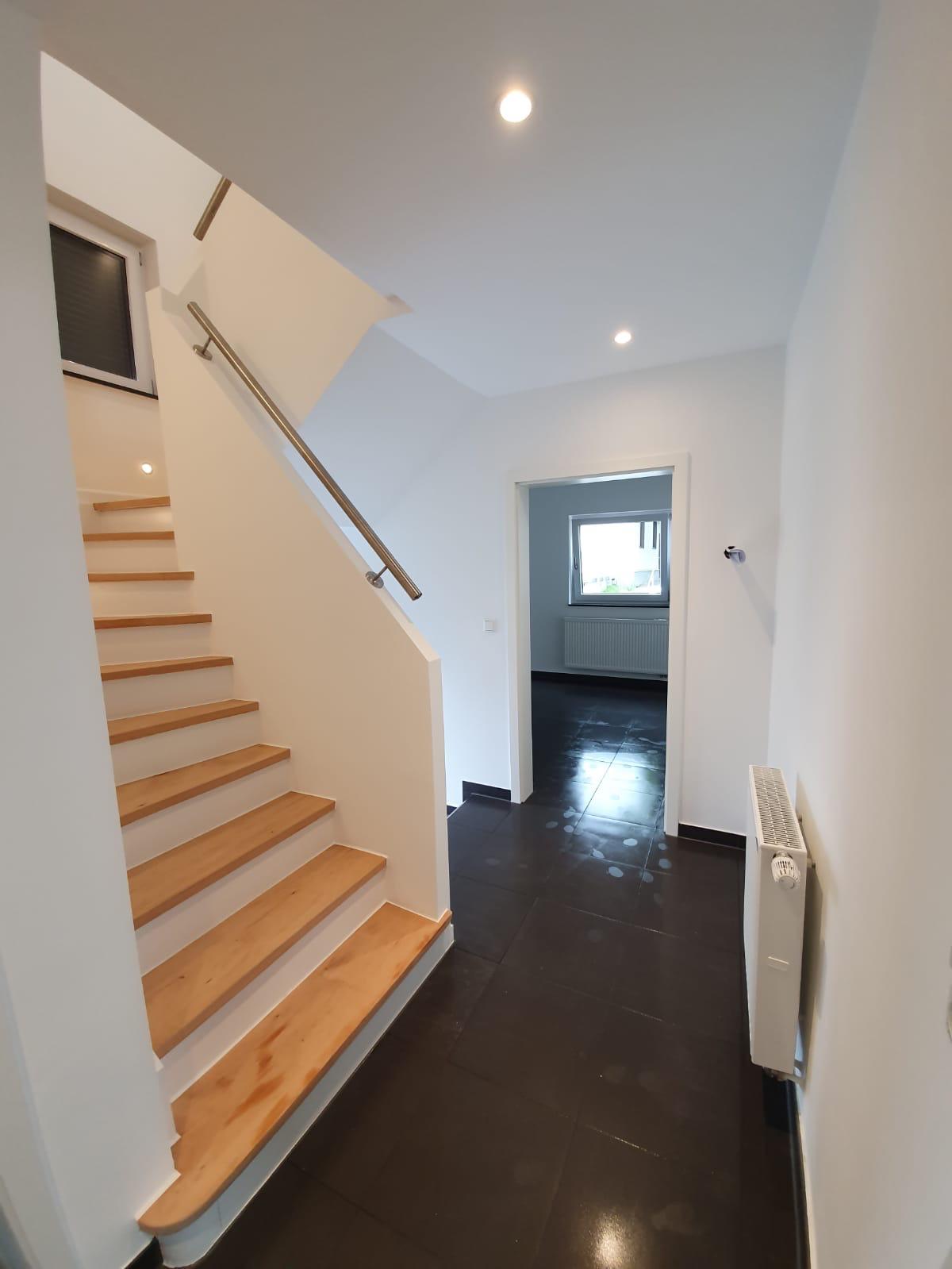 modern 4 BR duplex in Wiesbaden Delkenheim 5