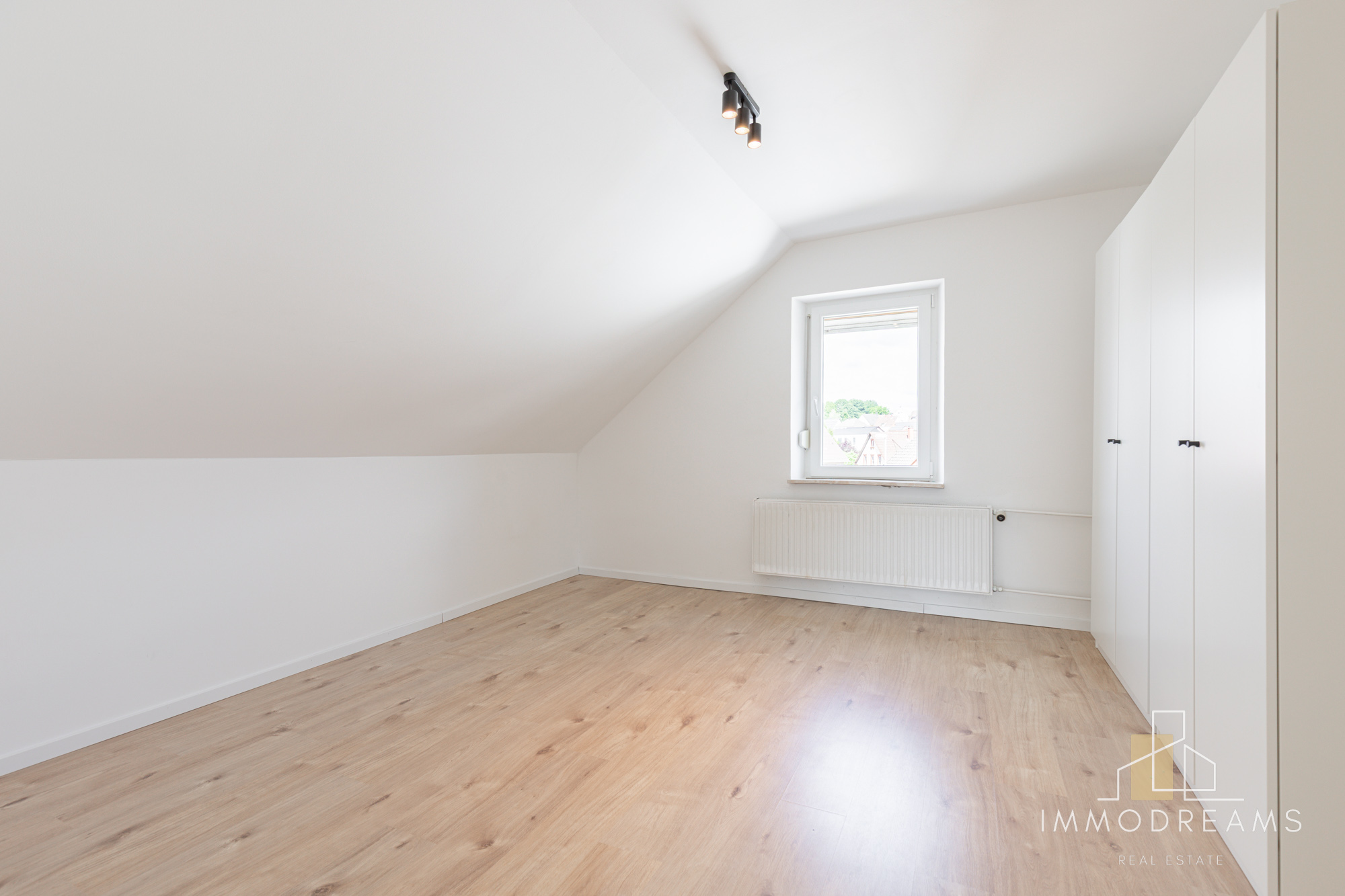 3 Bed Freestanding House in 66901 Schönenberg-Kübelberg 14