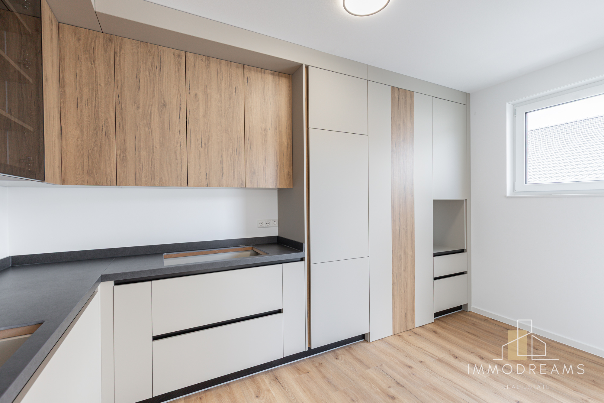 Brand New 2 Bed 1 Bath Apartment with A/C in 66892 Miesau 8