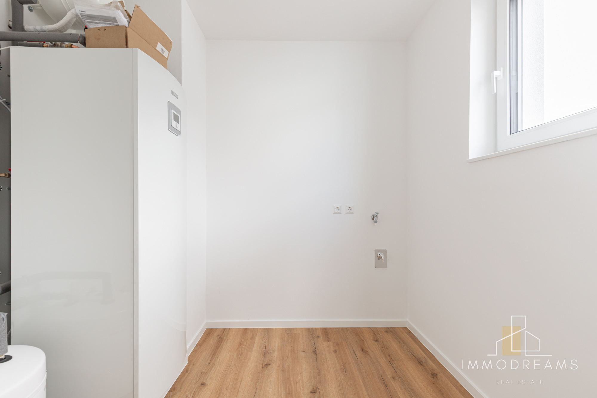 Brand New 2 Bed 1 Bath Apartment with A/C in 66892 Miesau 9