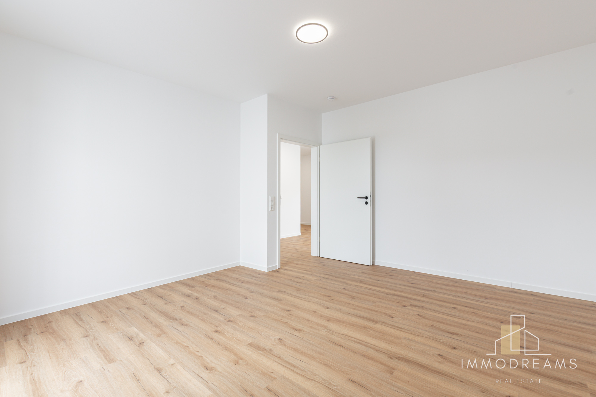 Brand New 2 Bed 1 Bath Apartment with A/C in 66892 Miesau 19