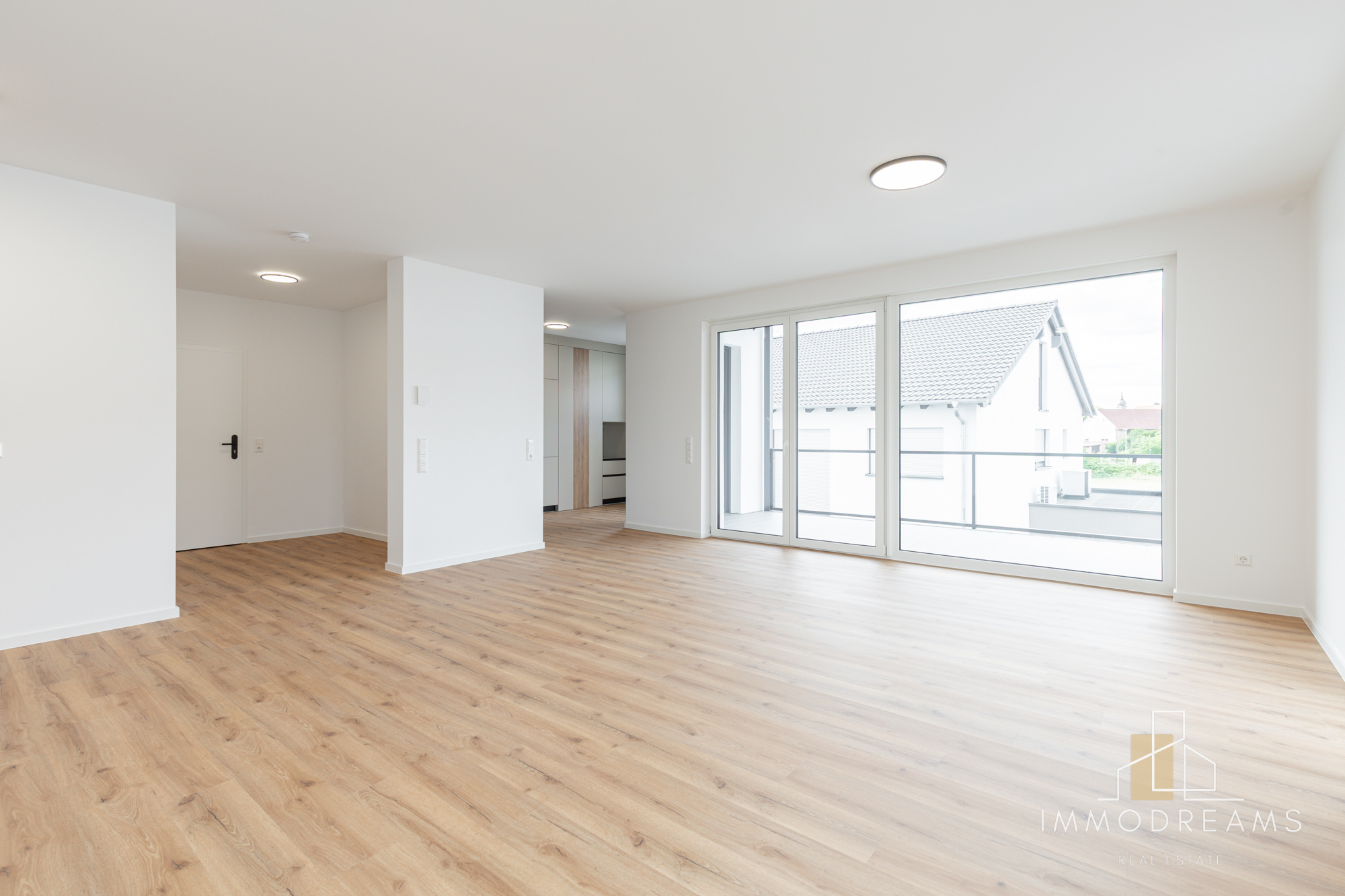 Brand New 2 Bed 1 Bath Apartment with A/C in 66892 Miesau 12