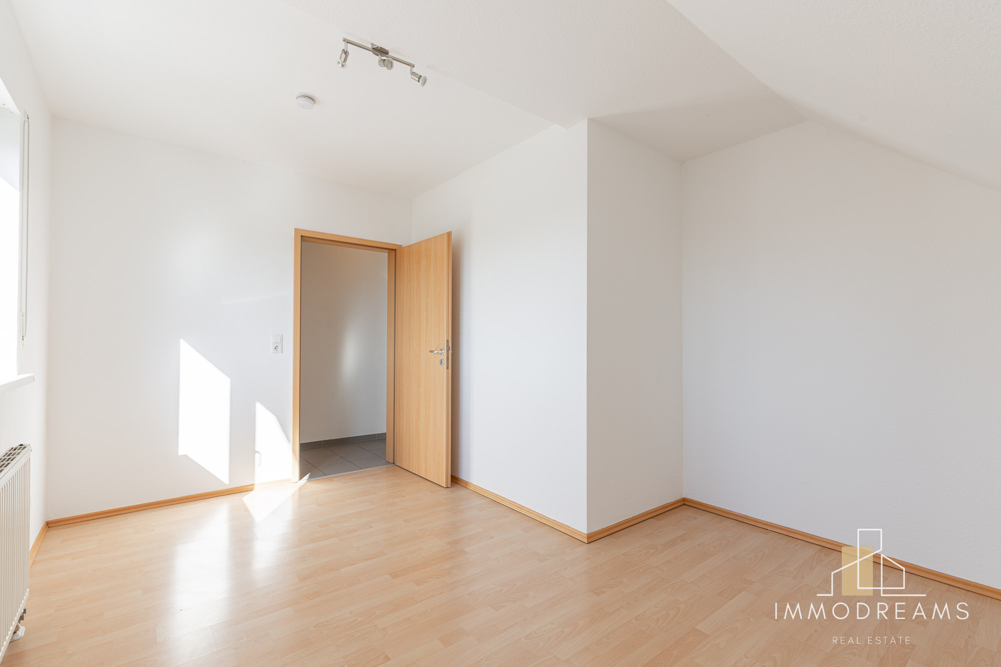 Cozy 5 Bed 3,5 Bath Duplex in Otterberg 18