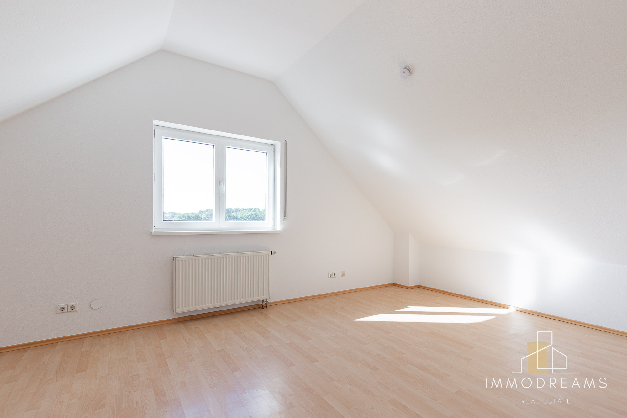 Cozy 5 Bed 3,5 Bath Duplex in Otterberg 24