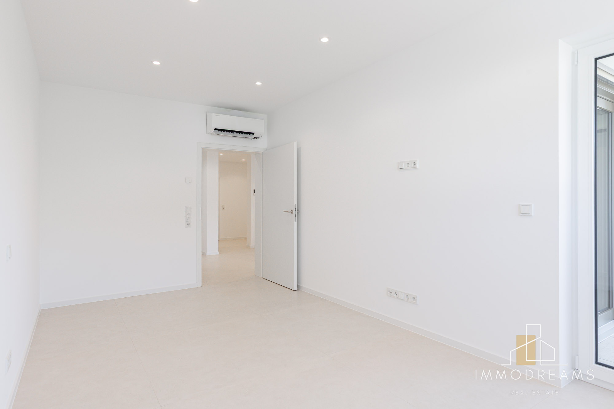 Brand New 1 Bedroom Apartment with A/C in Ramstein 10