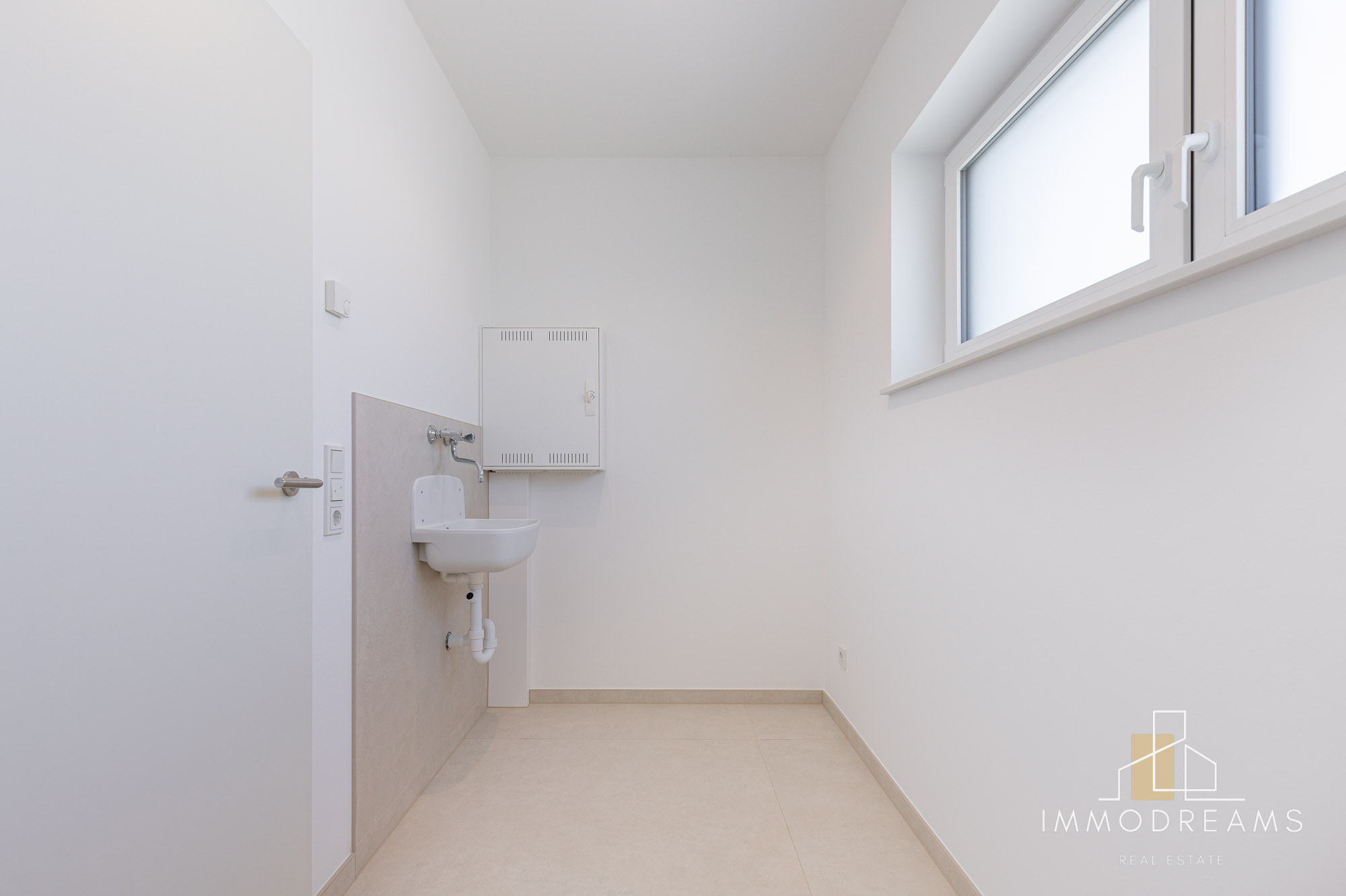 Brand New 1 Bedroom Apartment with A/C in Ramstein 20