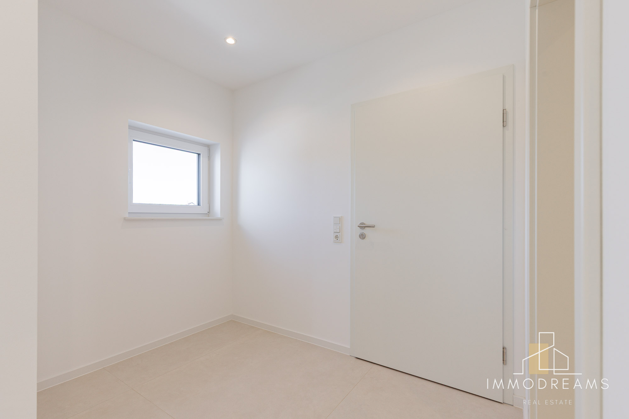 Brand New 2 Bed Apartment with A/C in Ramstein 14