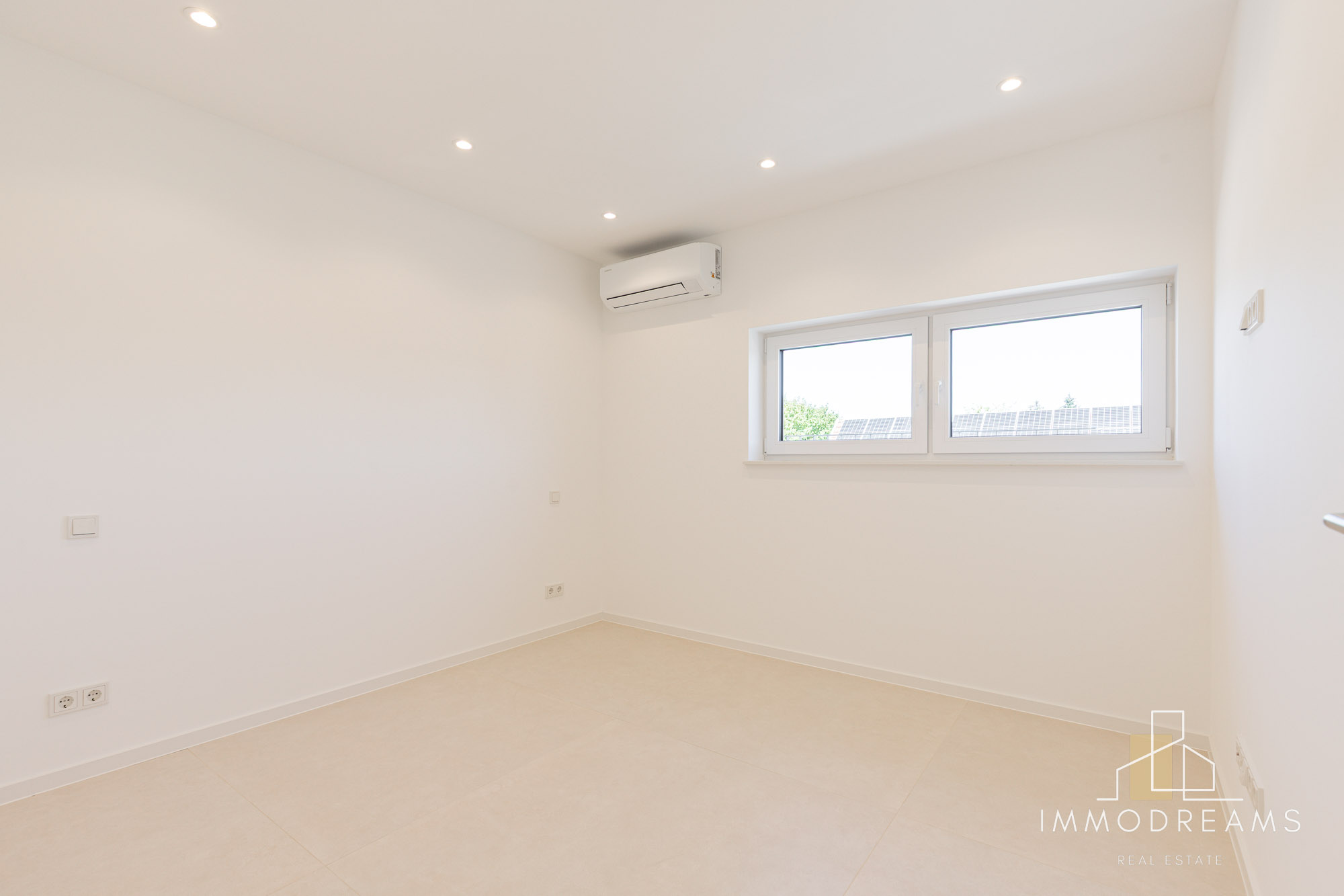 Brand New 2 Bed Apartment with A/C in Ramstein 4