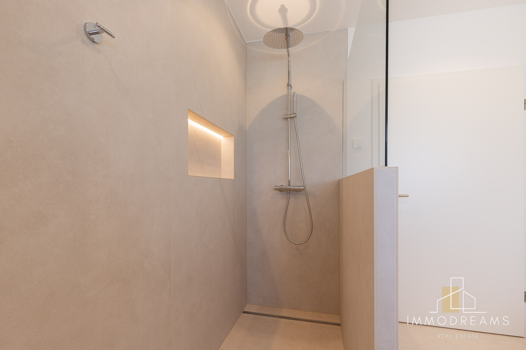 Brand New 2 Bed Apartment with A/C in Ramstein 8