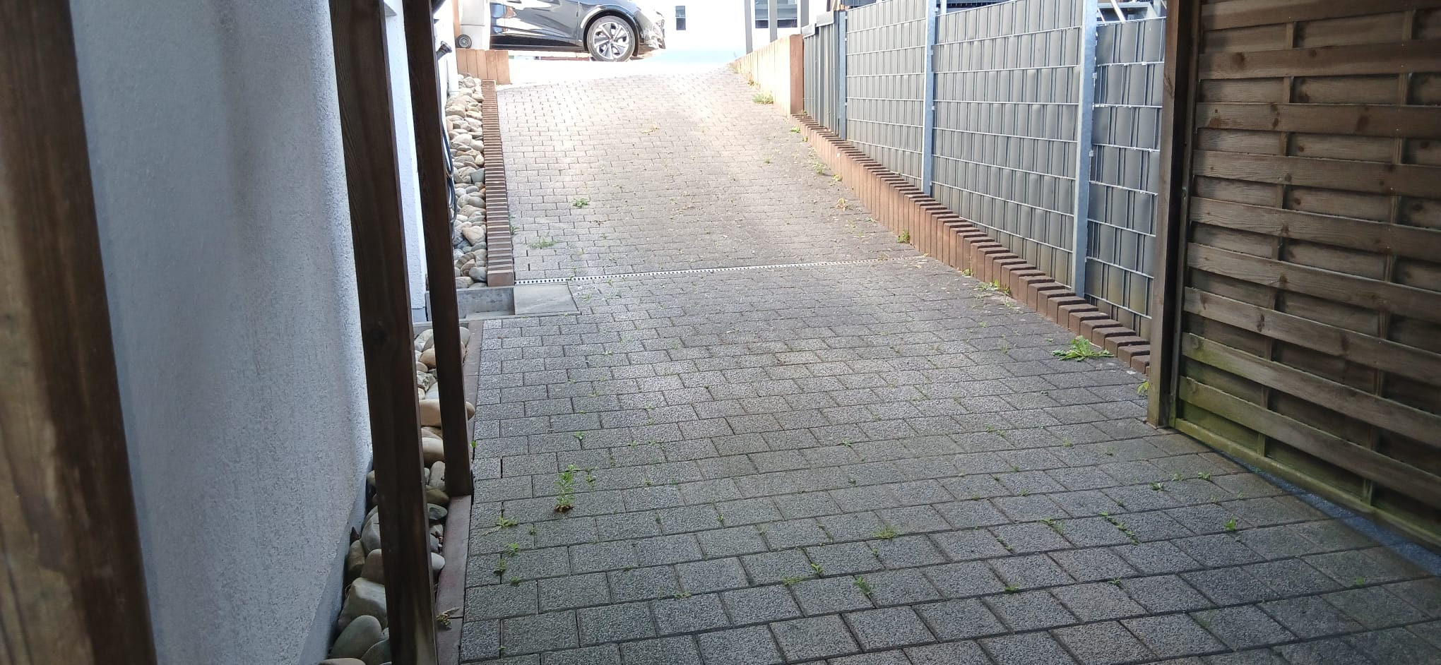 5 BR duplex house with Roman bathroom, terrace, yard 13