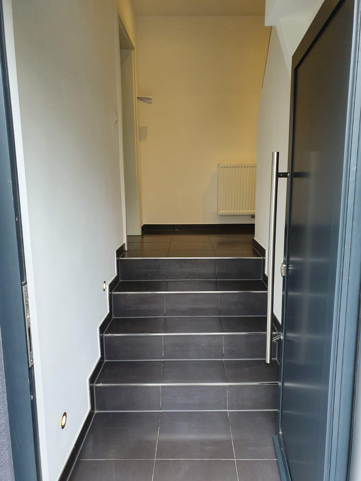 modern 4 BR duplex in Wiesbaden Delkenheim 3