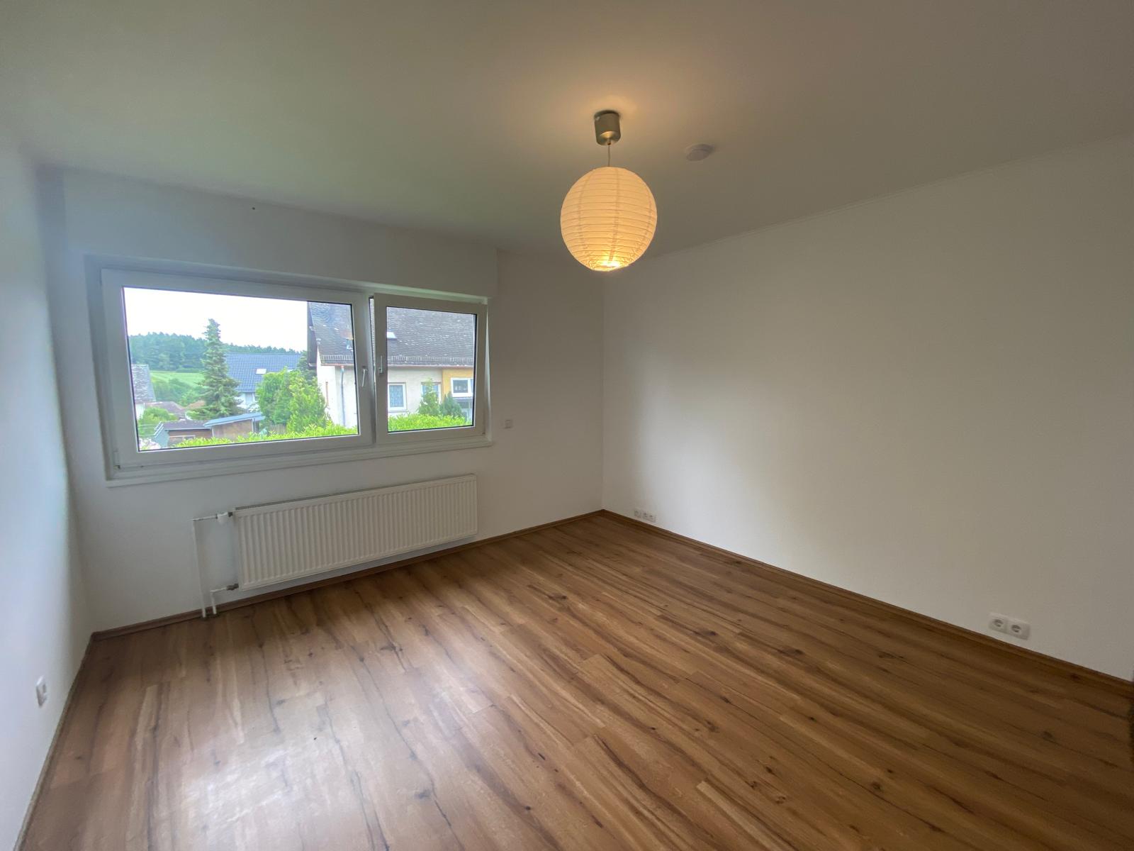 6 BR bungalow/single house with terrace, yard, pool, sauna 11