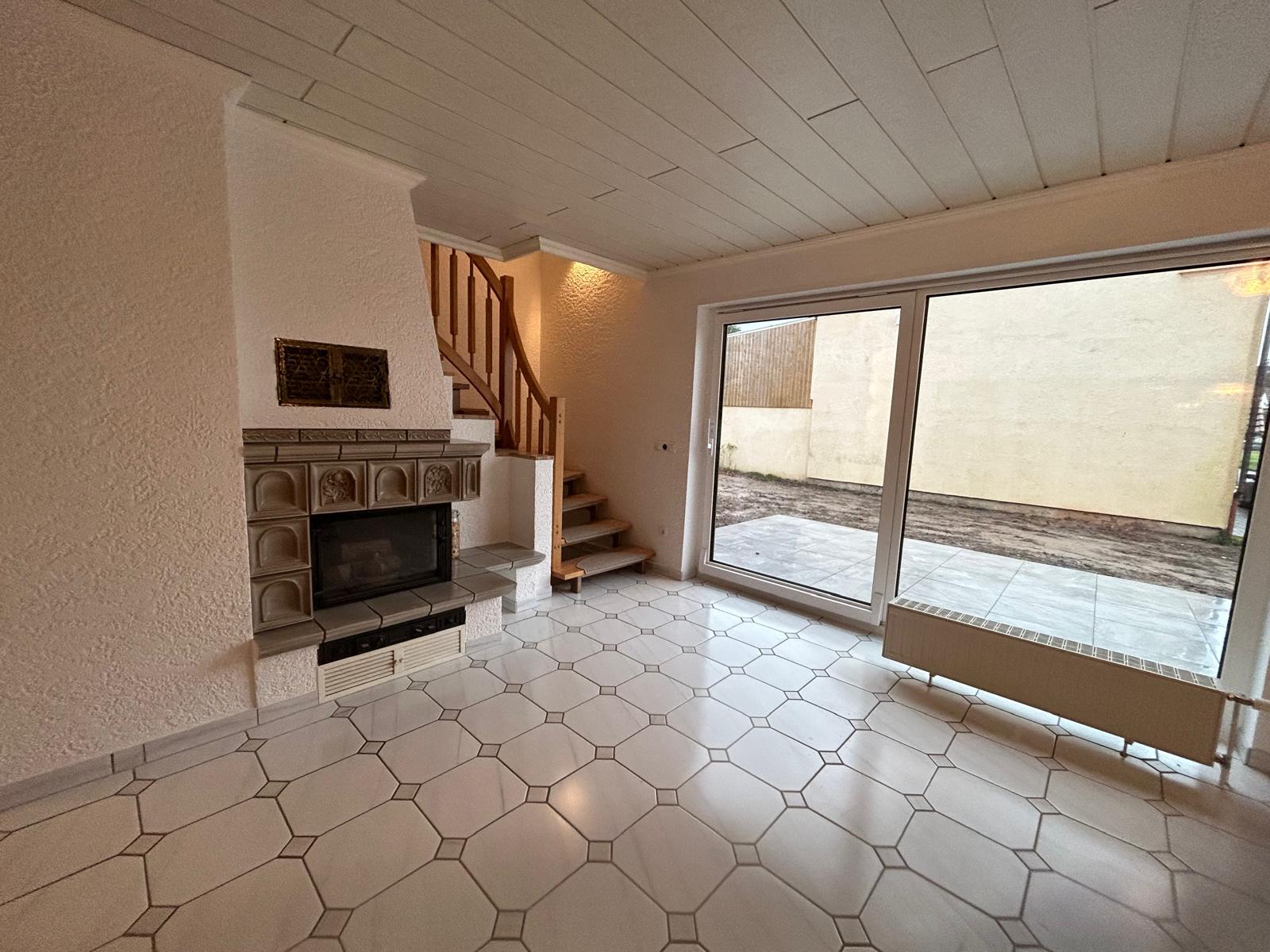 DETACHED FAMILY HOME FOR RENT IN KATZWEILER – AVAILABLE SEPTEMBER 2026 3