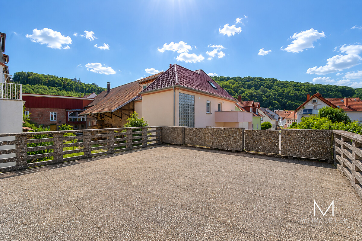 MG - Landstuhl: Wohnhaus mit modernisiertem Innenbereich & vielseitigen Nutzungsmöglichkeiten 10