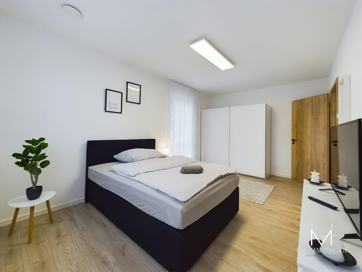 MG -  Hochwertige Doppelhaushälfte mit Carport + Garten und Möbel in Hütschenhausen 5
