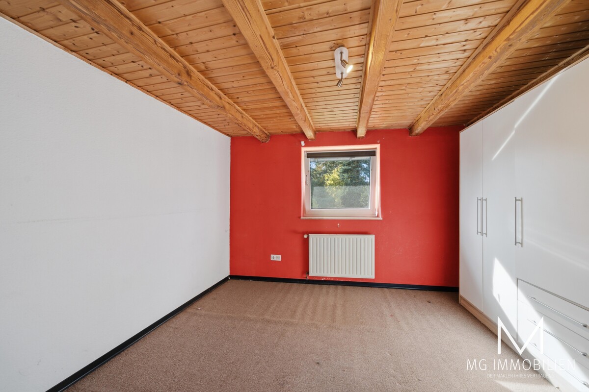 MG - Miesau: Zweifamilienhaus mit Wärmepumpe und PV-Anlage 8