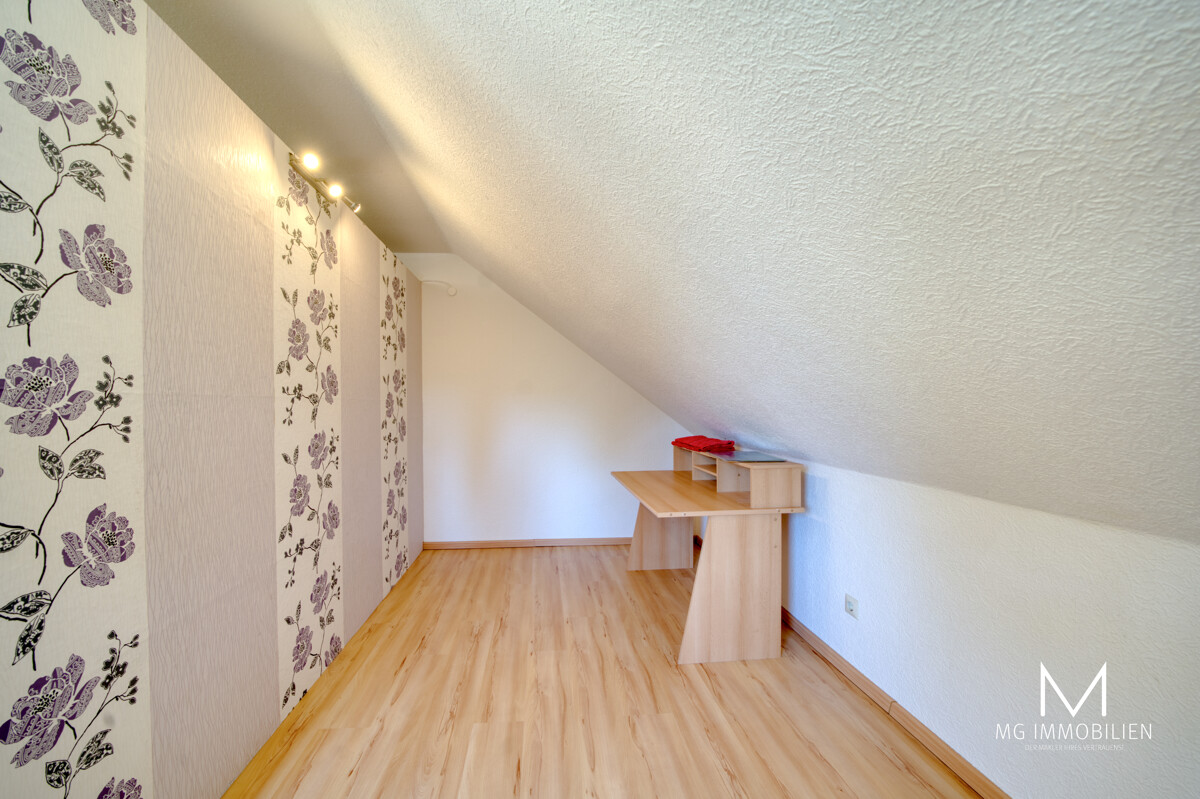 Furnished apartment in KL-Einsiedlerhof for rent 12