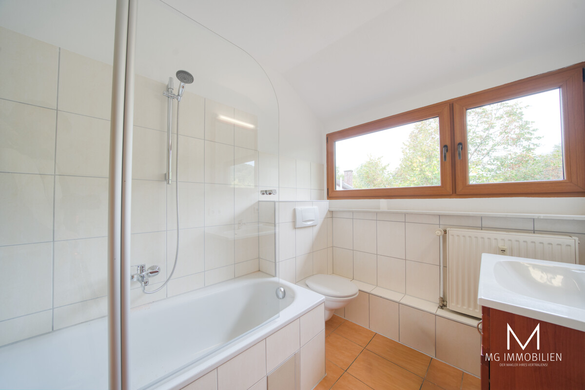 MG - Historic City Villa with Magnificent Grounds in Kusel for rent 11