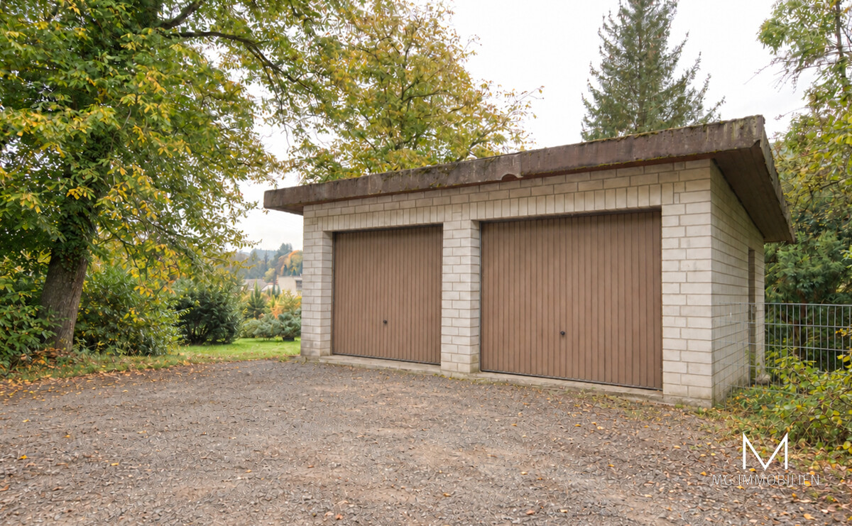 MG - Historic City Villa with Magnificent Grounds in Kusel for rent 18