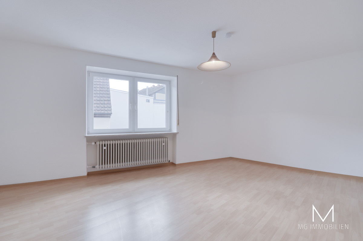 MG-260 Apartment for Rent in Downtown Landstuhl – 1 Bedroom + Office 3